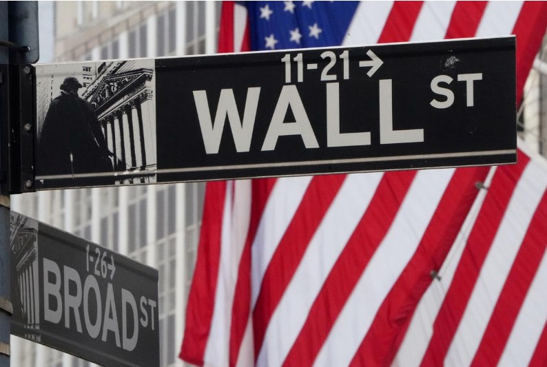US Stock Futures Fall Amid Rising Iran Tensions